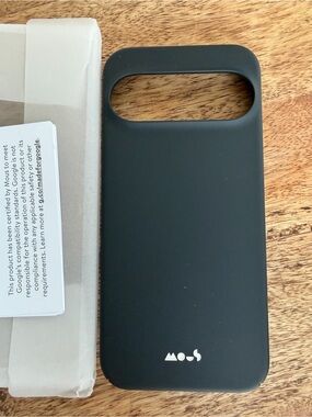 Black Mous Thin Magnetic Case for Google Pixel 9 Pro